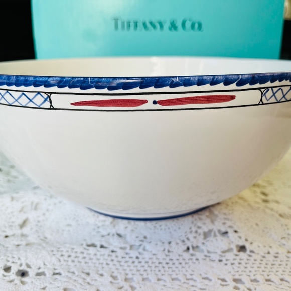 Tiffany Lisbon Large Salad Serving Bowl 10 inch in Excellent Condition with Box - Picture 7 of 11